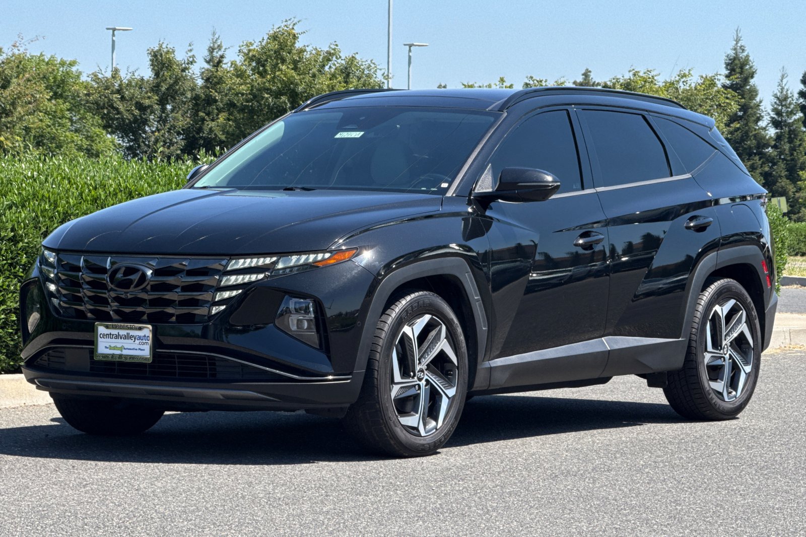 Used 2022 Hyundai Tucson Limited w/ Cargo Package FWD image 8