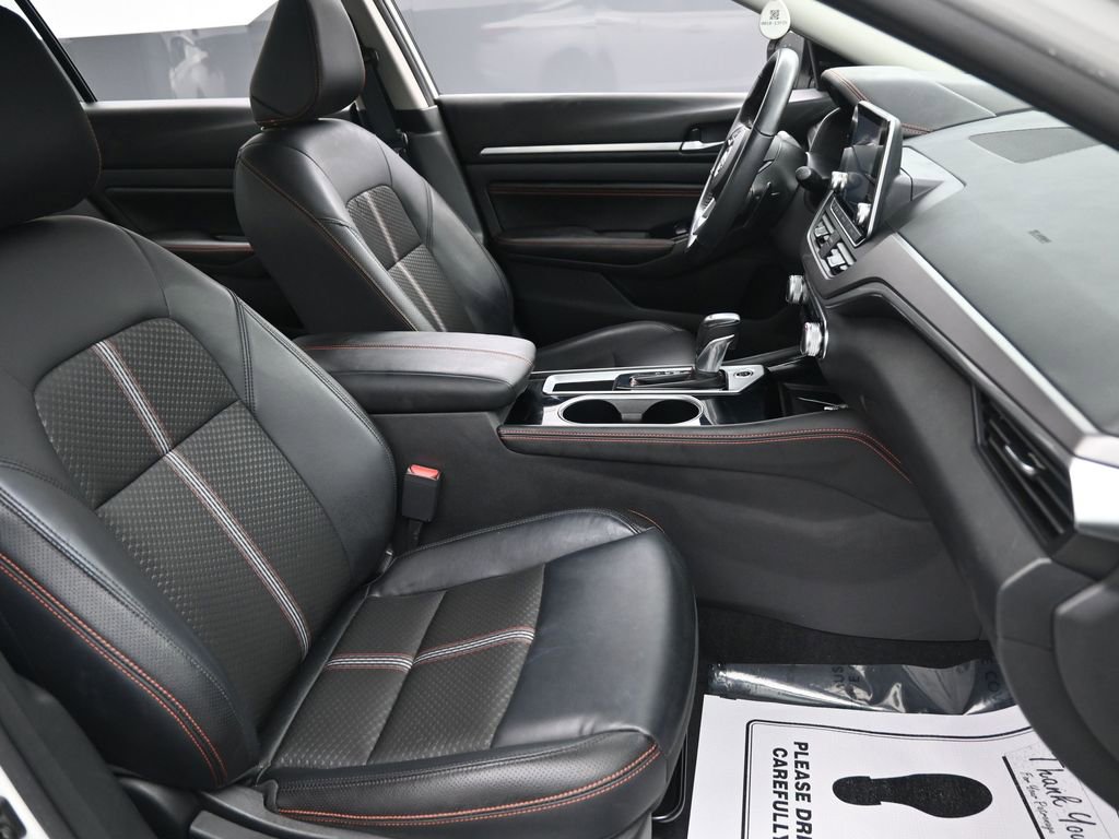 Used 2023 Nissan Altima 2.5 SR image 31