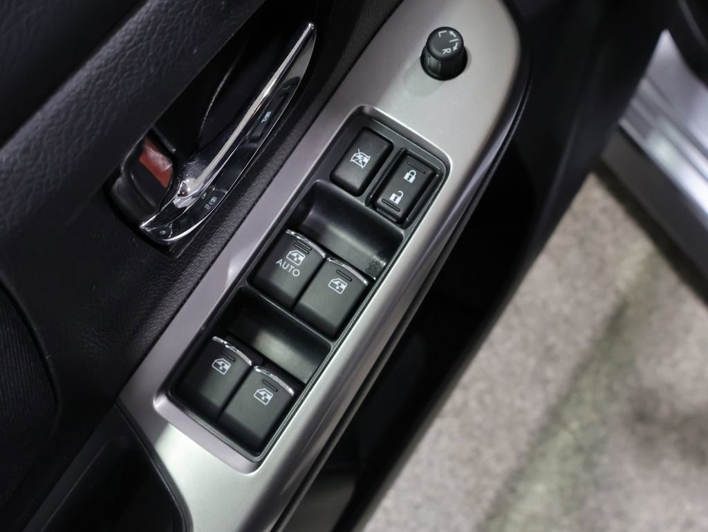 Used 2015 Subaru Crosstrek 2.0i Premium w/ Moonroof Package image 13