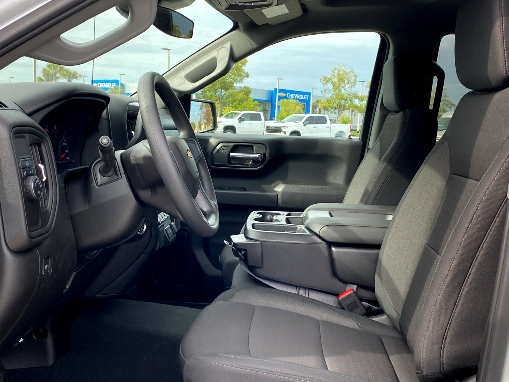 New 2024 Chevrolet Silverado 1500 Custom RWD image 4