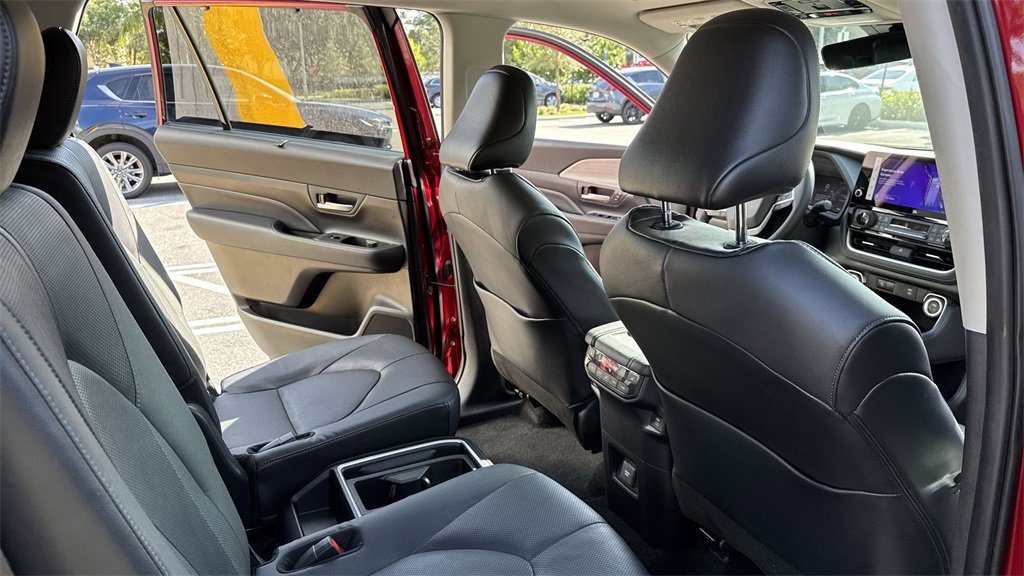 Used 2024 Toyota Grand Highlander FWD image 34