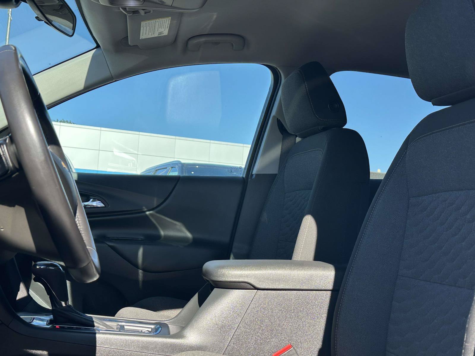 Used 2021 Chevrolet Equinox LT AWD/4WD image 23