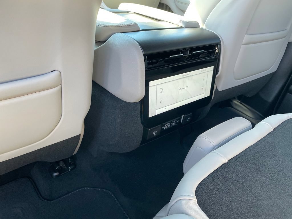 New 2026 Jeep Grand Wagoneer Summit w/ Premium Group III AWD/4WD image 16