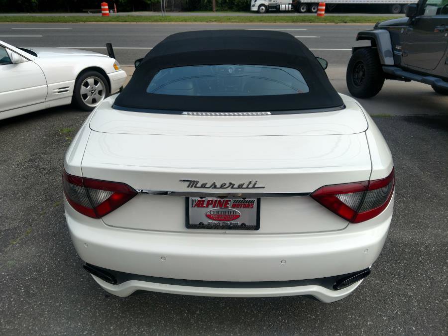 Used 2013 Maserati GranTurismo Sport image 25