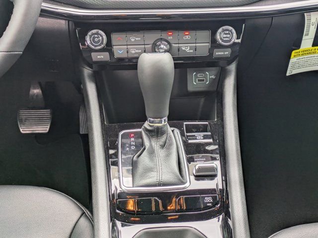 New 2026 Jeep Compass Latitude image 17