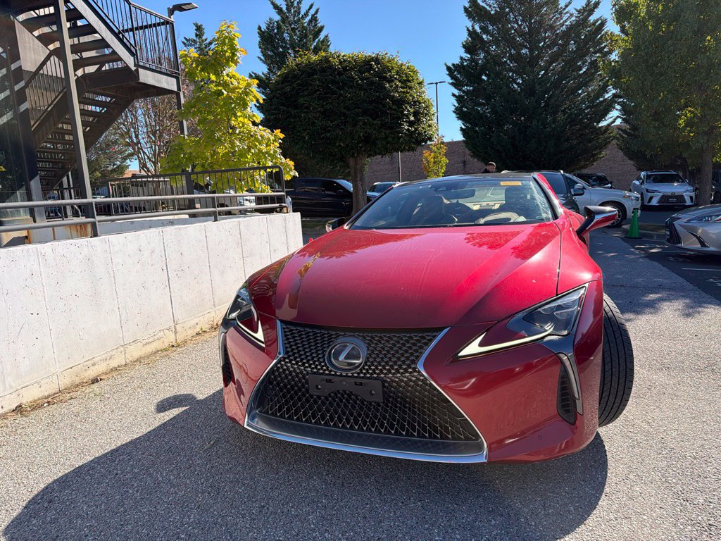Used 2018 Lexus LC 500 Coupe w/ Touring Package RWD image 2