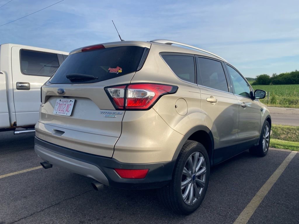 Used 2018 Ford Escape Titanium FWD image 8