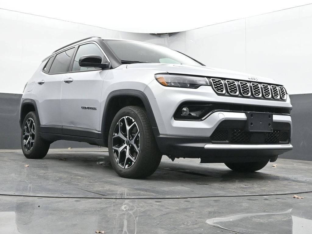 Used 2025 Jeep Compass Limited AWD/4WD image 46
