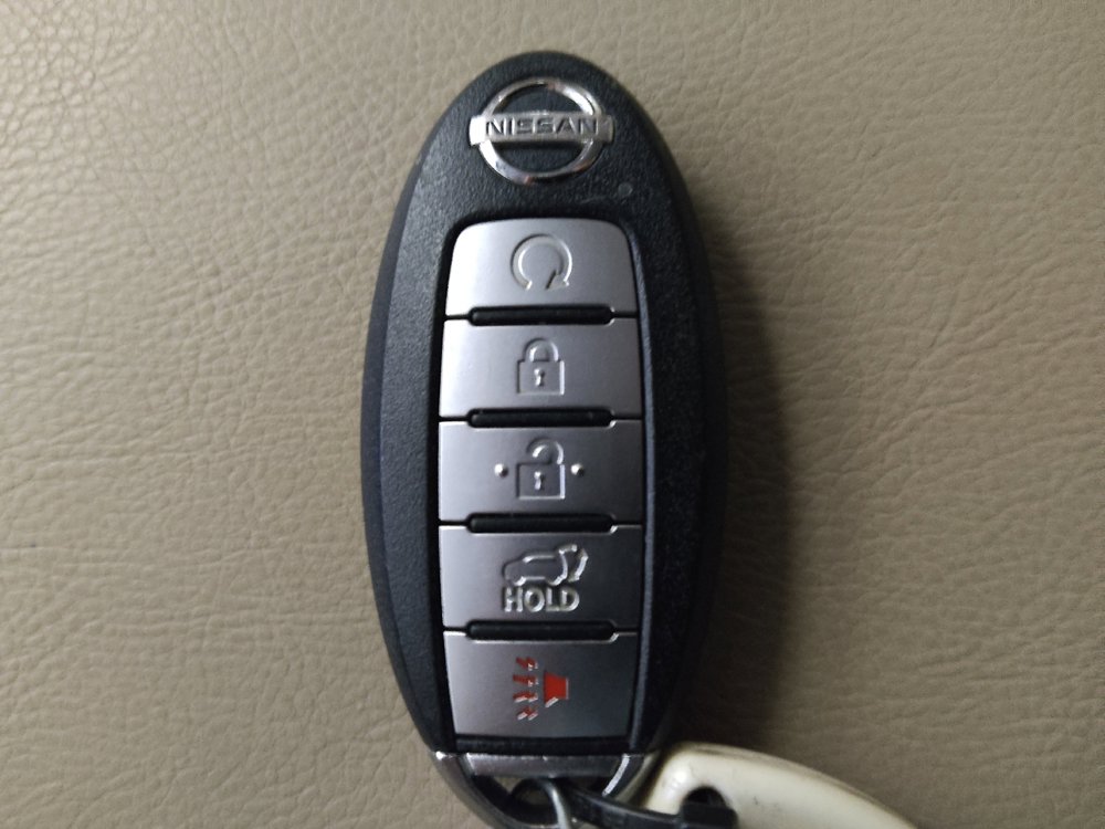 Used 2020 Nissan Pathfinder Platinum w/ Cargo Package FWD image 32