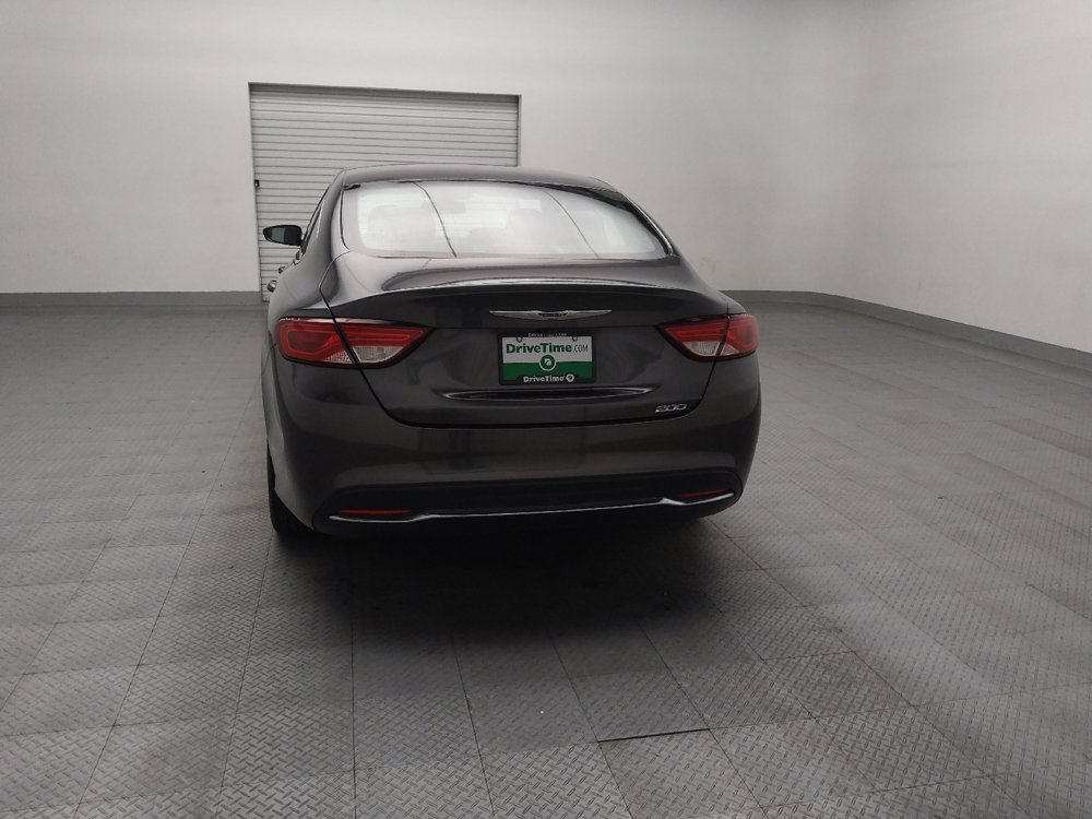 Used 2016 Chrysler 200 Limited image 6