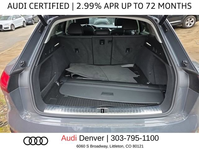 Used 2024 Audi Q8 e-tron Premium AWD/4WD image 9
