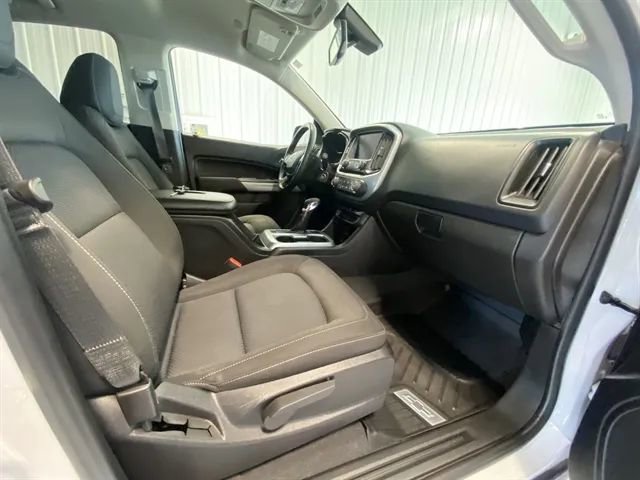 Used 2022 Chevrolet Colorado LT w/ LT Convenience Package image 23
