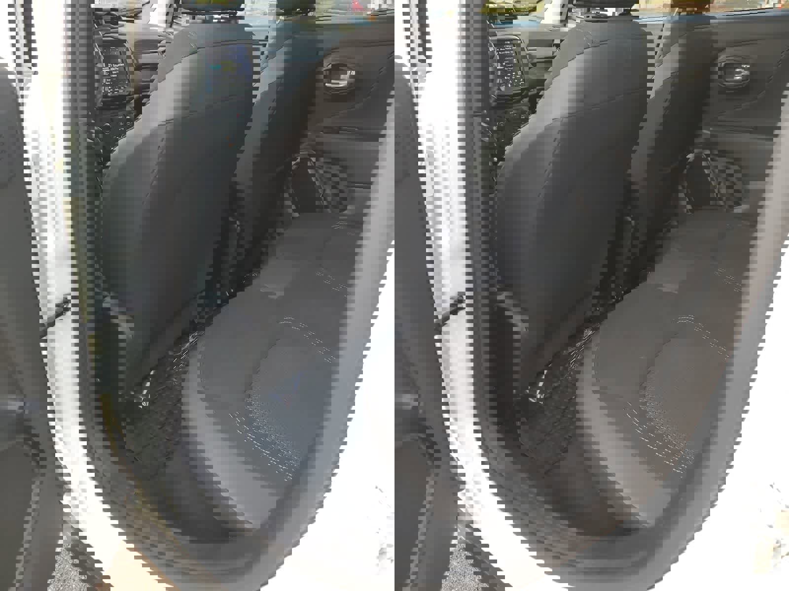 Used 2023 Jeep Renegade Altitude w/ Sun/Sound Group image 20