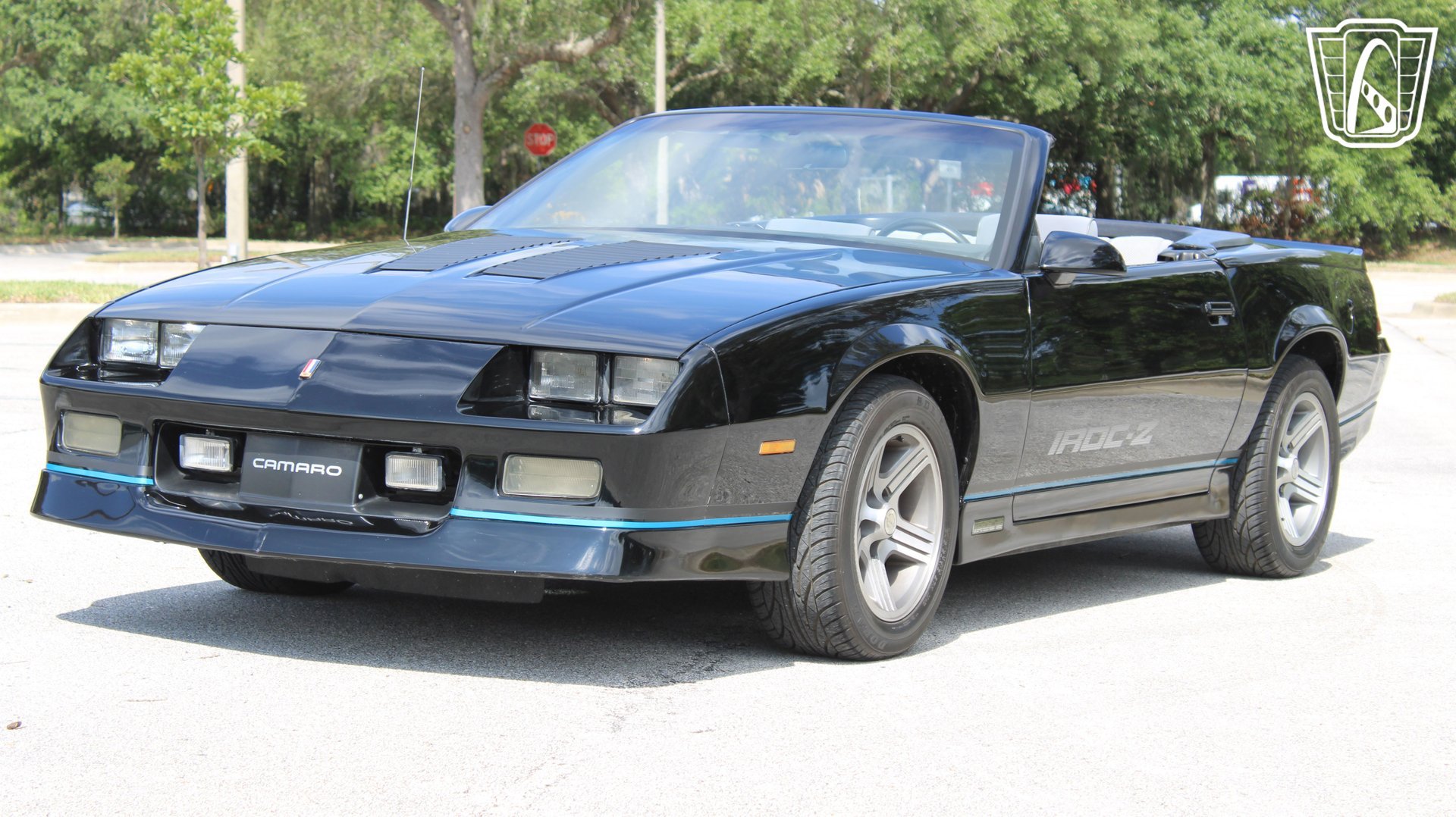 Used 1988 Chevrolet Camaro LT RWD image 3
