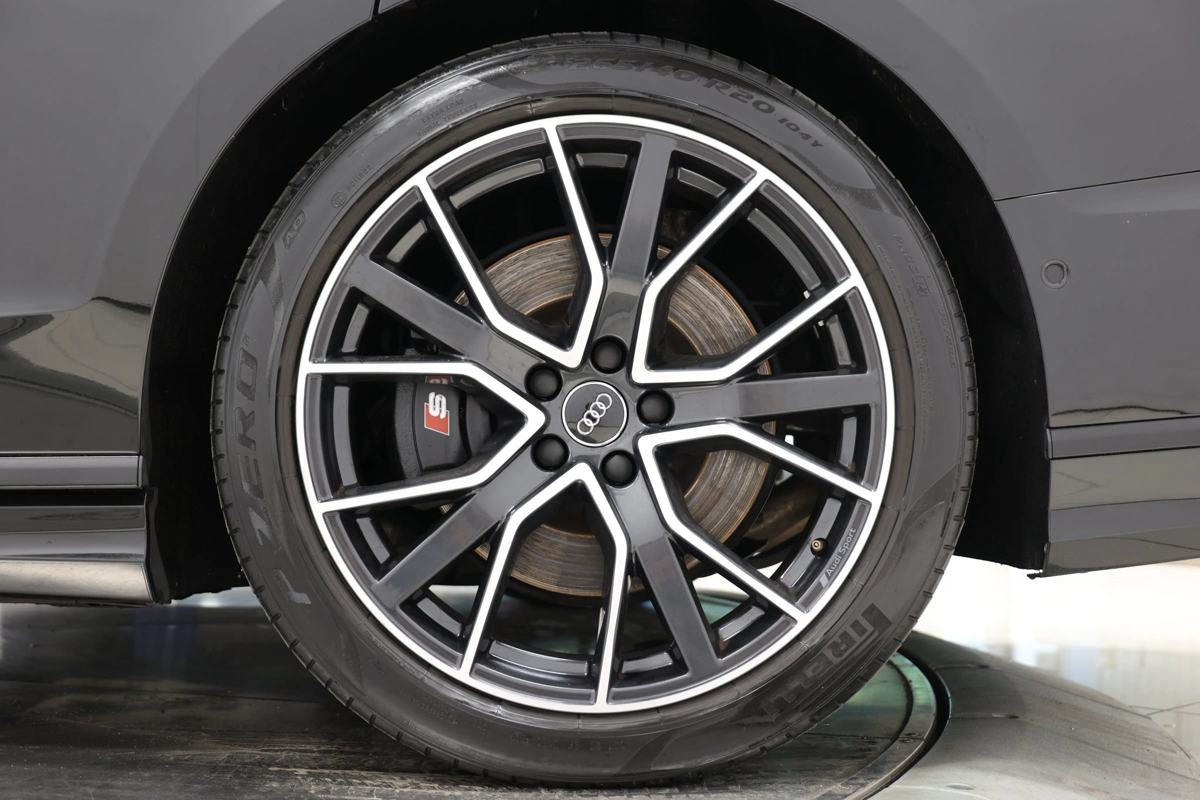 Used 2020 Audi S8 L w/ S8 Executive Package AWD/4WD image 90