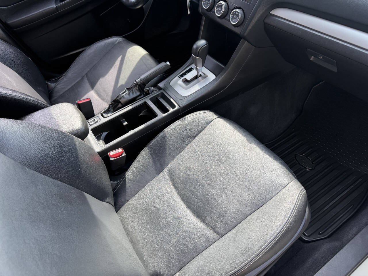 Used 2014 Subaru Crosstrek 2.0i Limited AWD/4WD image 25