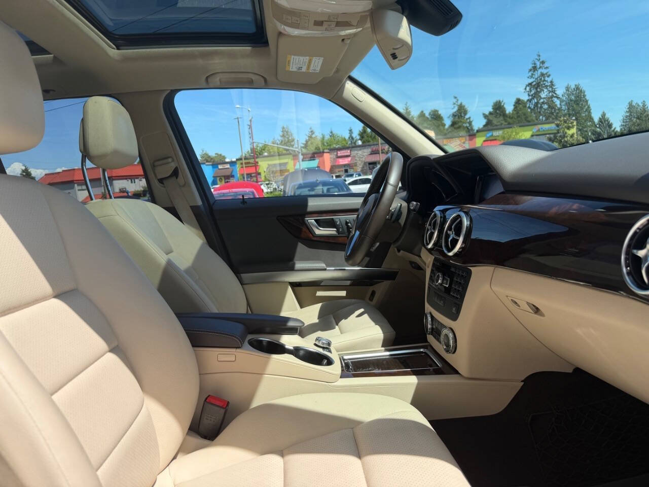 Used 2014 Mercedes-Benz GLK 350 2WD image 16