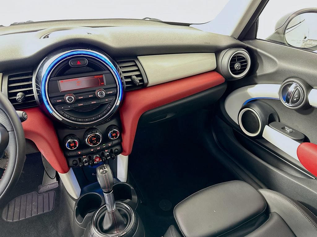 Used 2015 MINI Cooper S FWD image 22