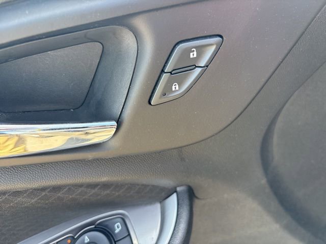 Used 2023 Chevrolet Malibu LT image 23