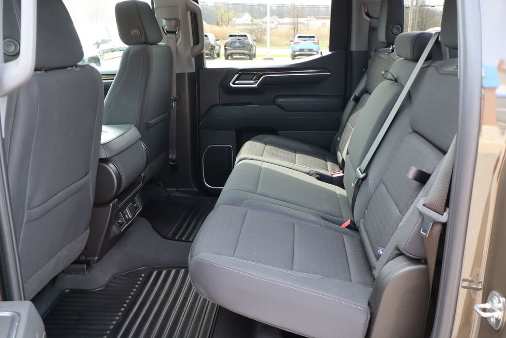 Used 2023 GMC Sierra 1500 Elevation image 38