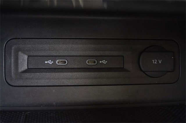 Certified 2022 Volkswagen Atlas SE image 14