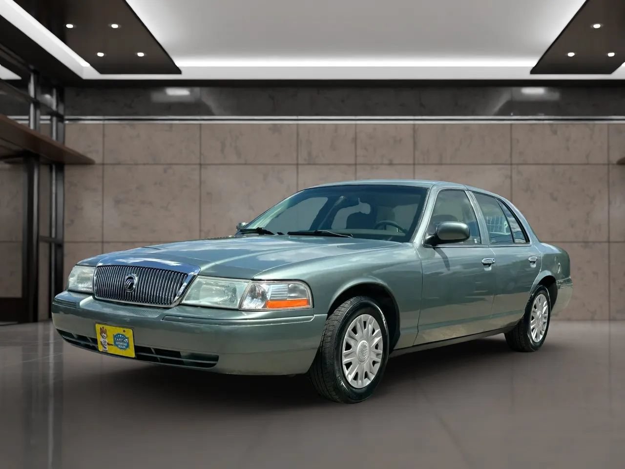 Used 2005 Mercury Grand Marquis GS RWD image 4
