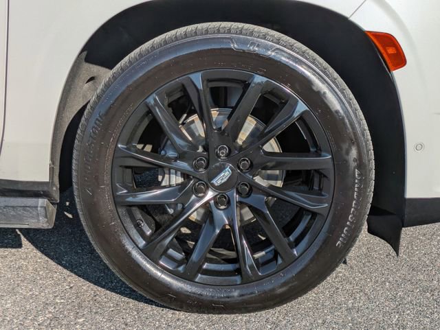 Used 2023 Cadillac Escalade Sport Platinum w/ LPO, ONYX Package image 11