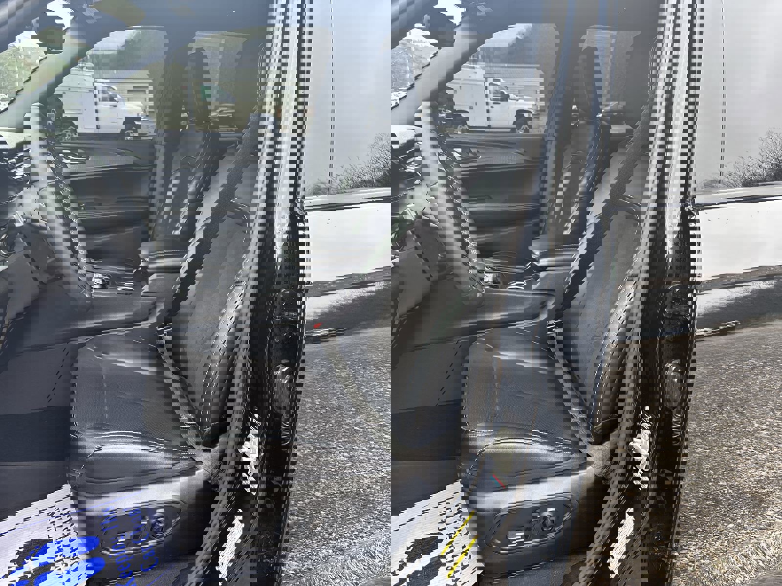 Used 2024 Jeep Grand Cherokee Altitude image 14