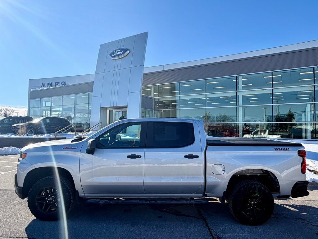 Used 2021 Chevrolet Silverado 1500 Custom Trail Boss w/ Safety Confidence Package image 3