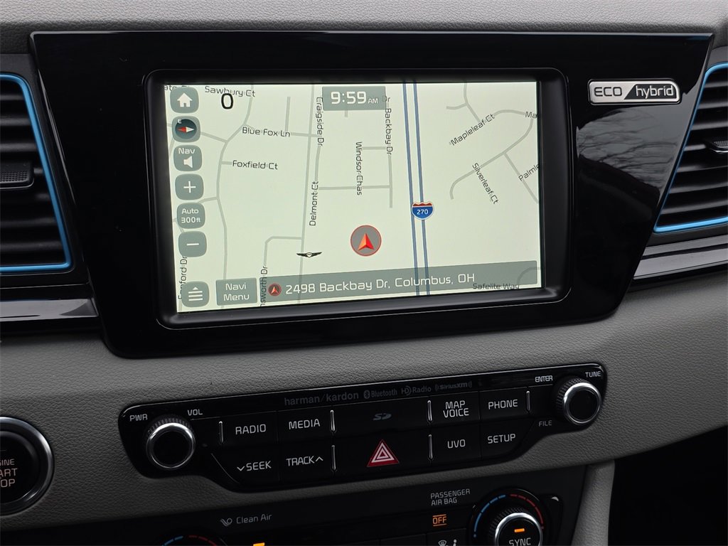 Used 2018 Kia Niro Touring image 32