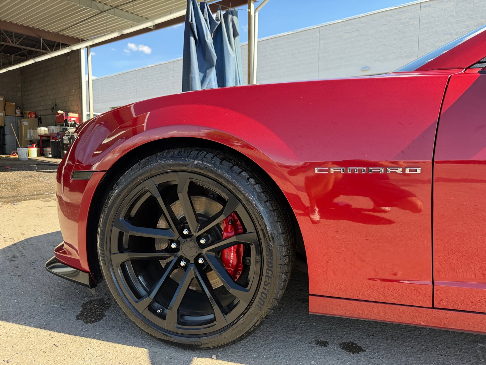 Used 2015 Chevrolet Camaro SS w/ SS Performance Package RWD image 10