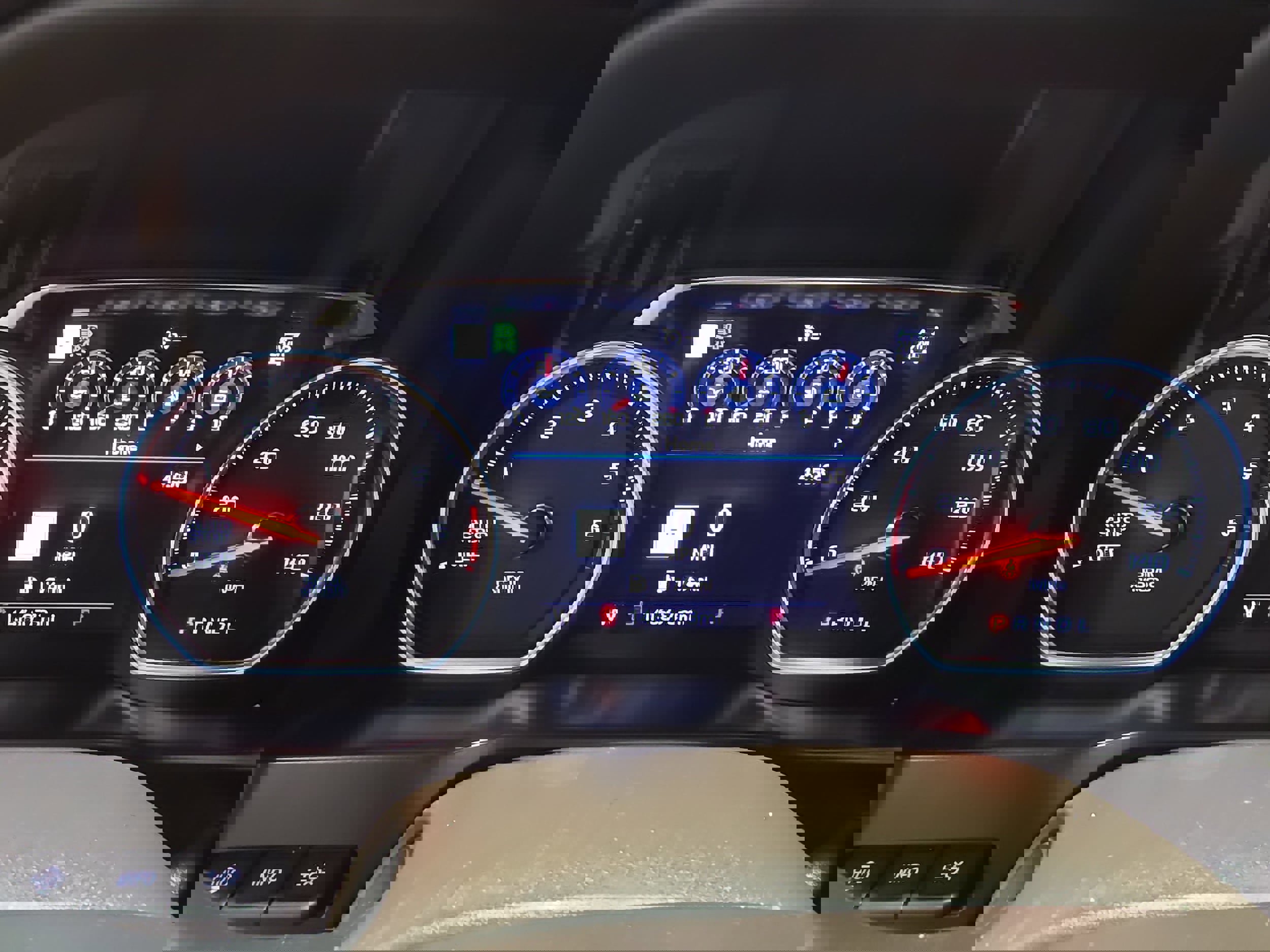 Used 2020 Chevrolet Silverado 1500 LTZ w/ LTZ Premium Package image 16