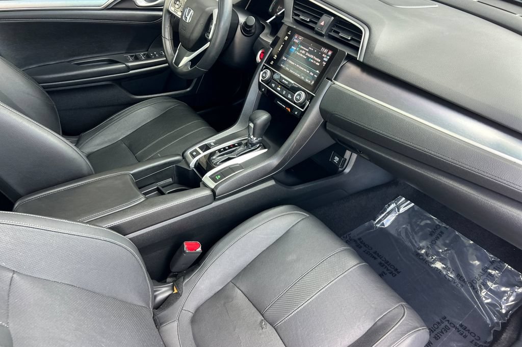 Used 2018 Honda Civic Touring image 13