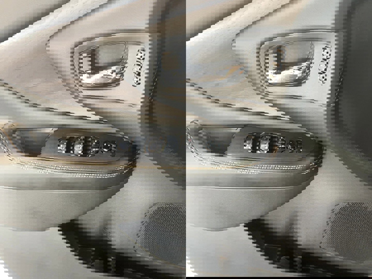 Used 2024 Nissan Murano Platinum w/ Cargo Package image 18