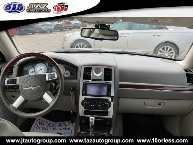 Used 2008 Chrysler 300 C w/ Protection Group II RWD image 16