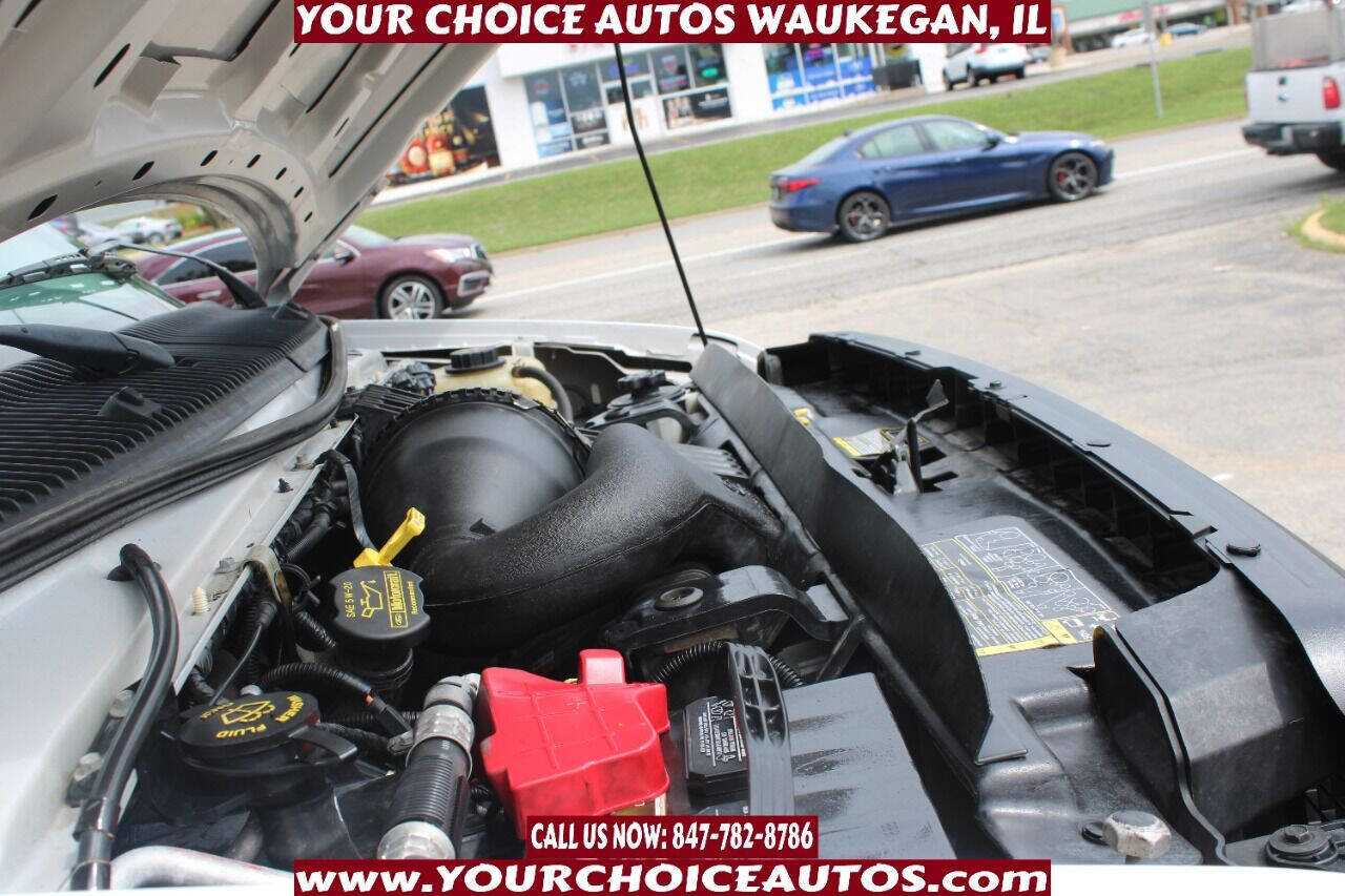 Used 2012 Ford E-450 and Econoline 450 Super Duty image 21