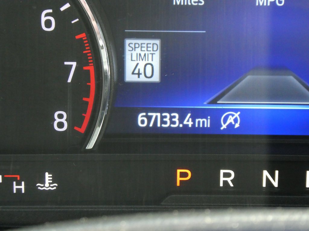 Used 2020 Ford Explorer Limited image 39