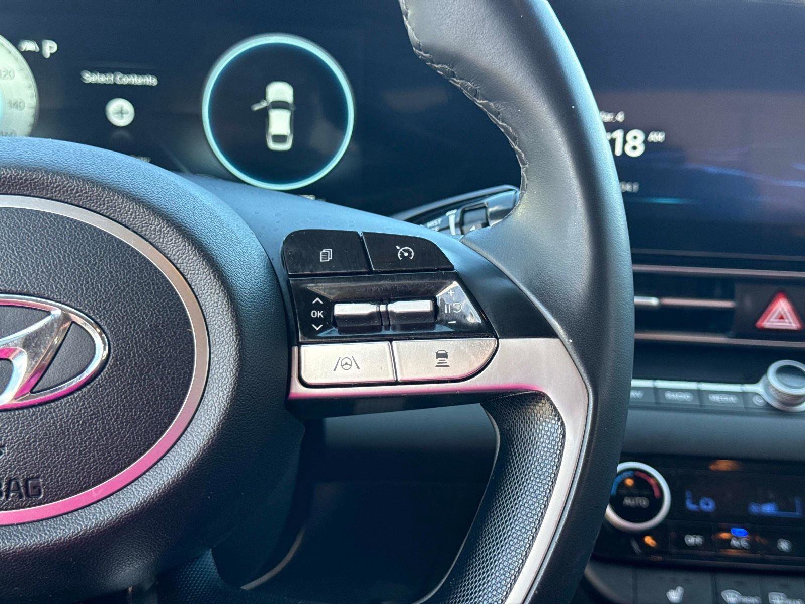 Used 2023 Hyundai Elantra SEL w/ Convenience Package image 26