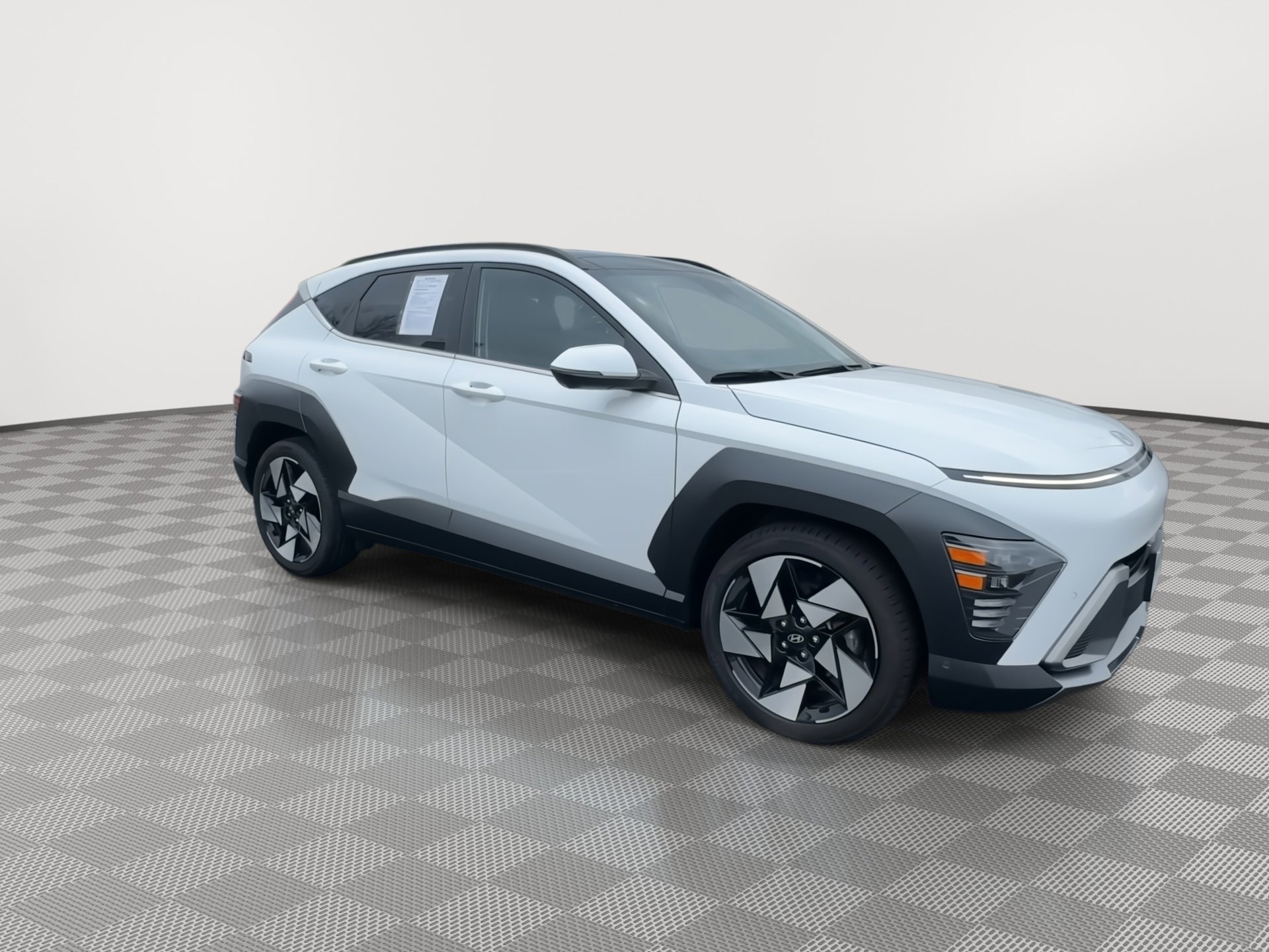 Used 2024 Hyundai Kona Limited video 2