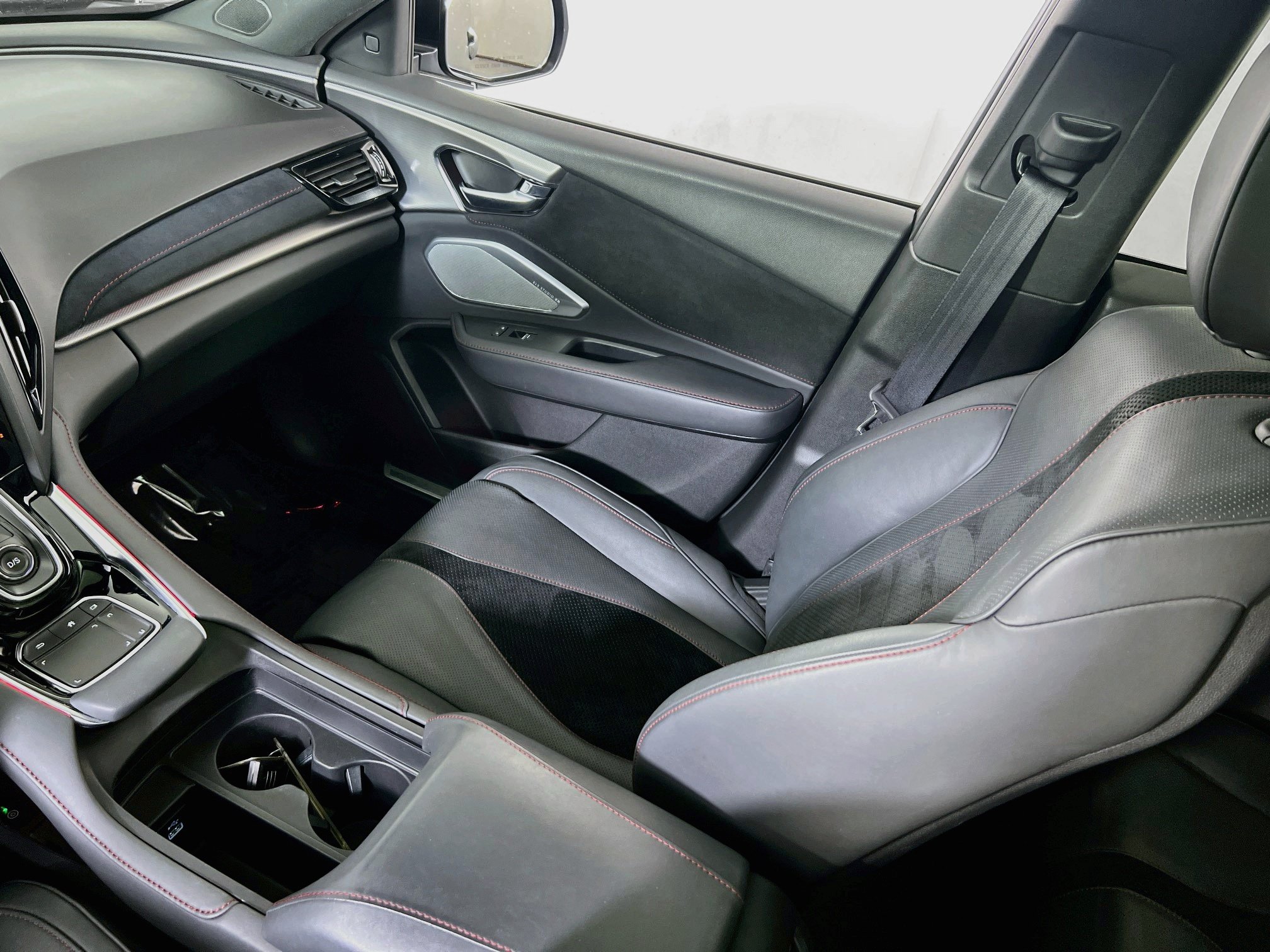 Used 2022 Acura RDX AWD image 25