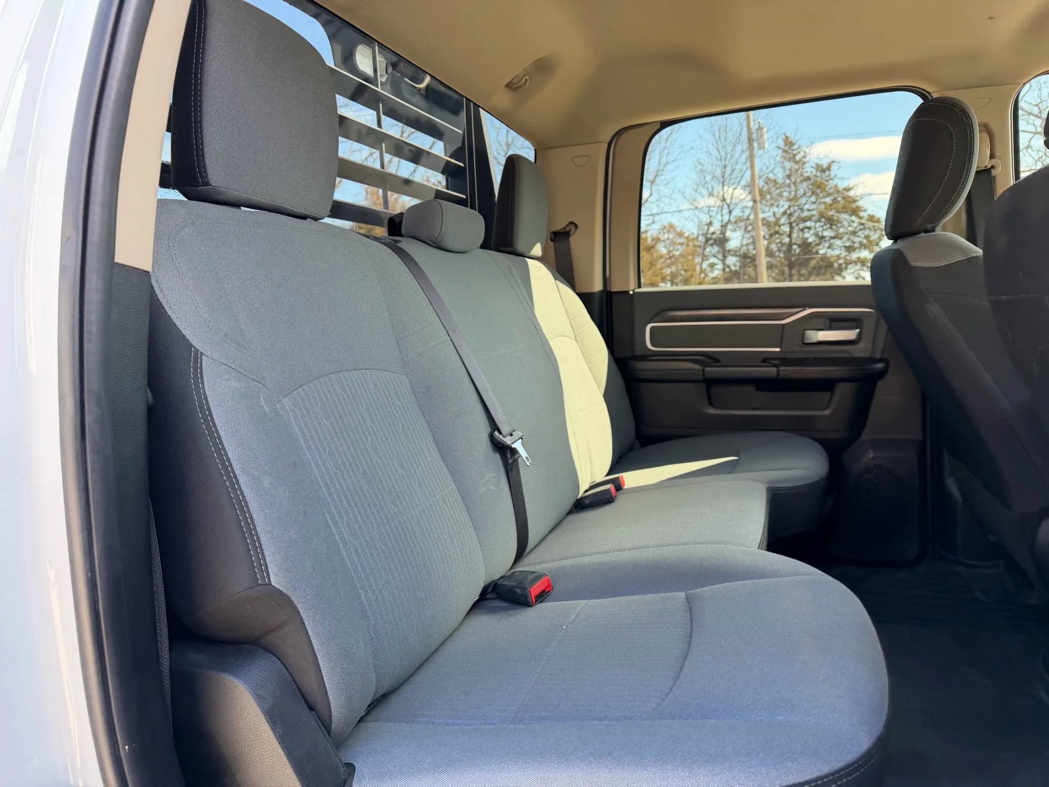 Used 2020 RAM 3500 SLT w/ Quick Order Package 2YG SLT AWD/4WD image 46
