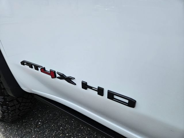 New 2026 GMC Sierra 2500 AT4X w/ LPO, Black Badging Package AWD/4WD image 11