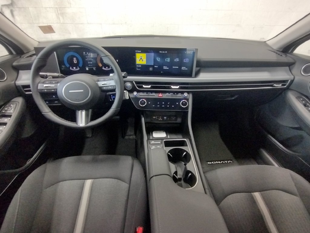New 2026 Hyundai Sonata SEL AWD/4WD image 33
