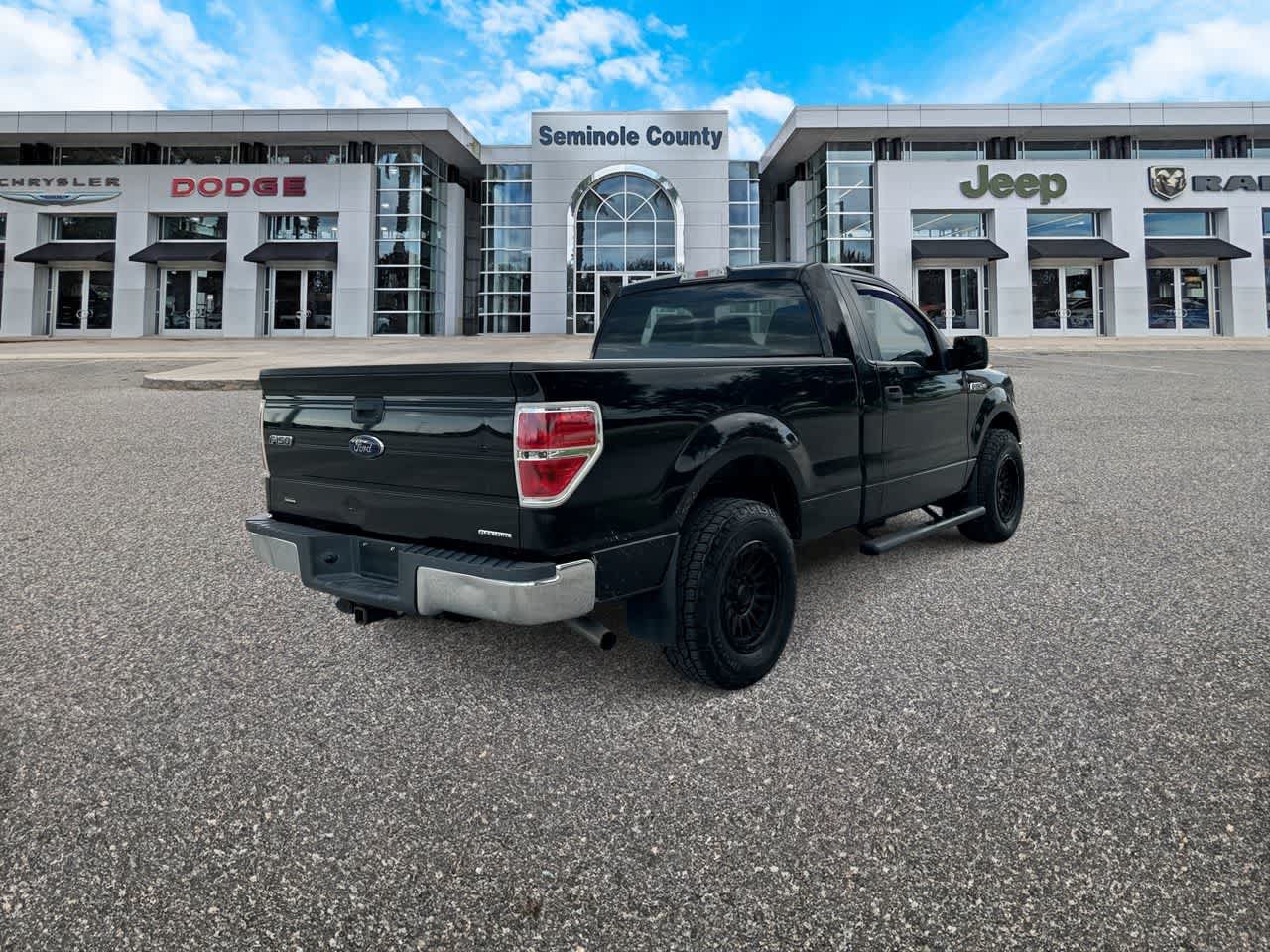 Used 2013 Ford F150 XL w/ Mid Equipment Group RWD image 8