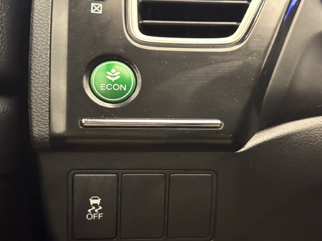 Used 2015 Honda Civic SE image 26