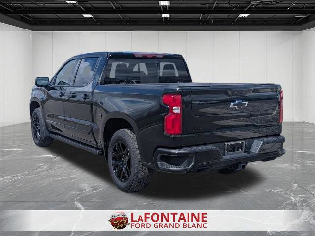Used 2026 Chevrolet Silverado 1500 High Country w/ Midnight Edition AWD/4WD image 3