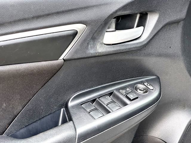 Used 2020 Honda Fit LX image 11