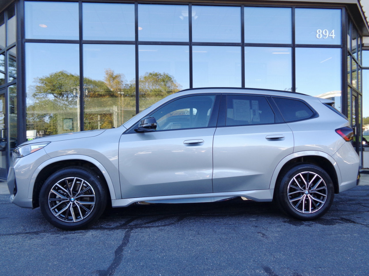 Used 2023 BMW X1 xDrive28i w/ Premium Package image 8