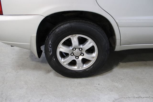 Used 2005 Toyota Highlander 4WD V6 w/ 3rd Row image 33