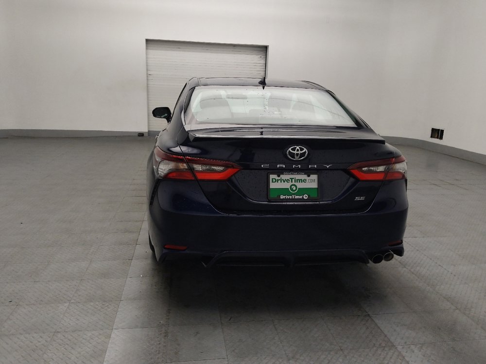 Used 2022 Toyota Camry SE FWD image 6